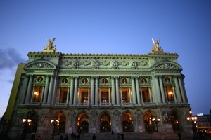 Palais Garnier at Night